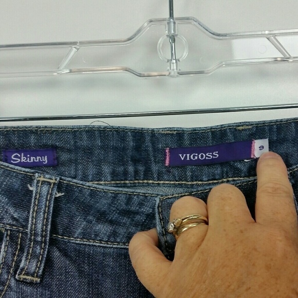 Vigoss Distressed Skinny Jeans | sz 9 - Picture 3 of 7